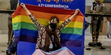 Sophie Nouveau, do Comitê Técnico Estadual de Saúde LGBT do Rio Grande do Sul, foi enfática: “Dizer que a população LGBT consegue acessar de maneira plena o SUS é uma utopia, uma mentira”. — Foto: Eduardo de Oliveira.