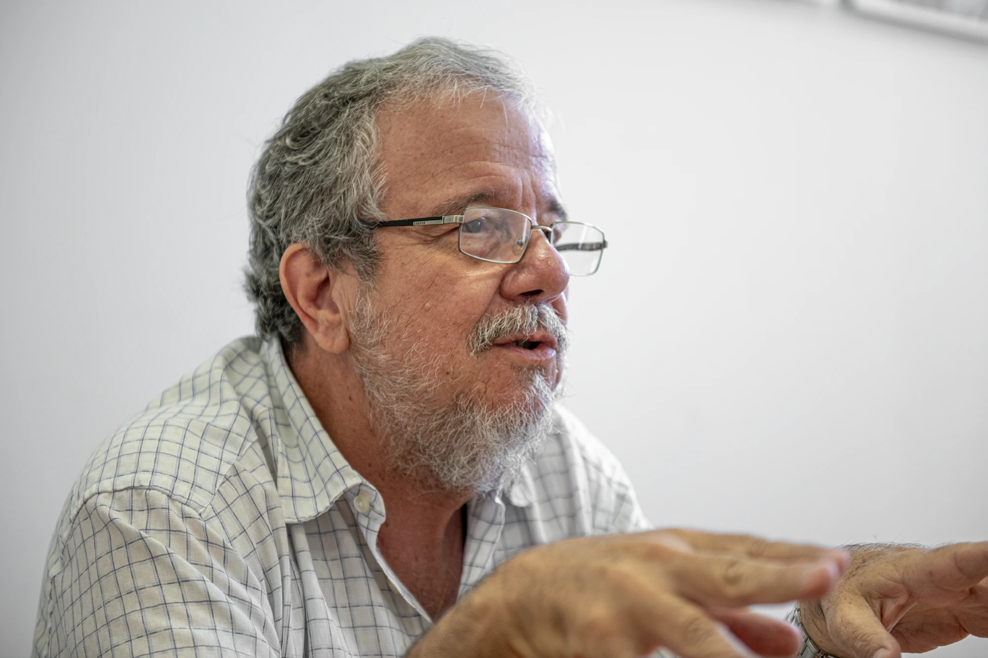João Aprígio aponta que um diferencial da rede foi trazer a mulher para o centro da cena do BLH. — Foto: Eduardo de Oliveira.