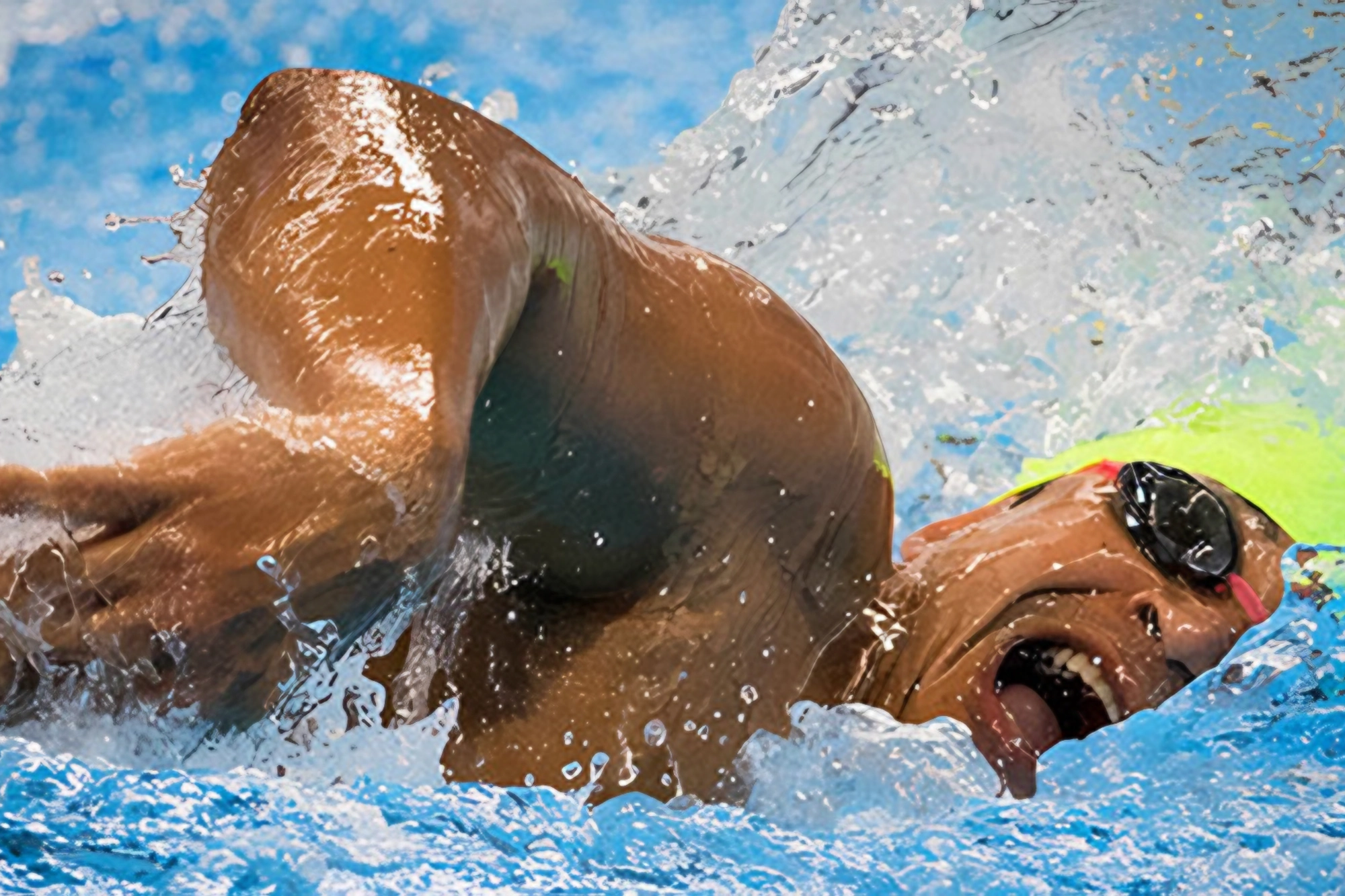 Dono de 13 medalhas em Jogos Paralímpicos, o nadador Clodoaldo Silva vive uma rotina árdua de treinamentos antes de competir no Rio de Janeiro, em setembro. — Foto: Comitê Paralímpico Brasileiro CPB).